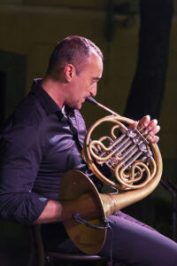 Giovanni Hoffer Hornist